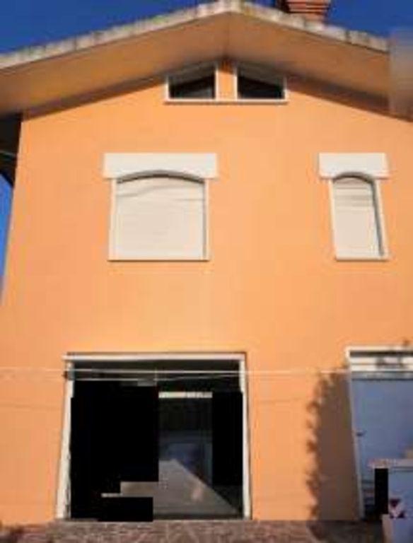 Villa in Via G. Pascoli, Ceregnano, 11 locali, 270 m² in vendita