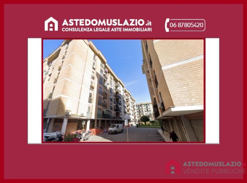 Appartamento in Via Pescaglia, Roma, 5 locali, 1 bagno, 73 m²