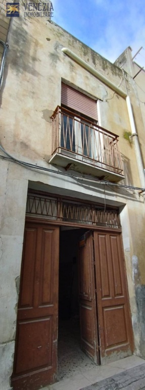 Casa indipendente in Via Garigliano, Sciacca, 4 locali, 1 bagno, 95 m²