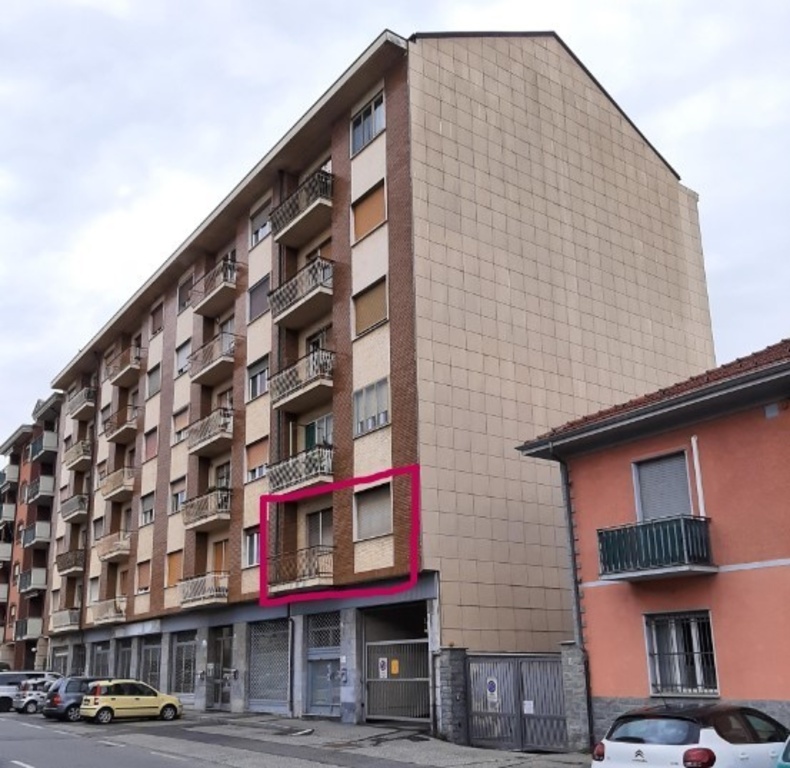 Quadrilocale in Via Alpignano 97, Rivoli, 1 bagno, 88 m², 1° piano