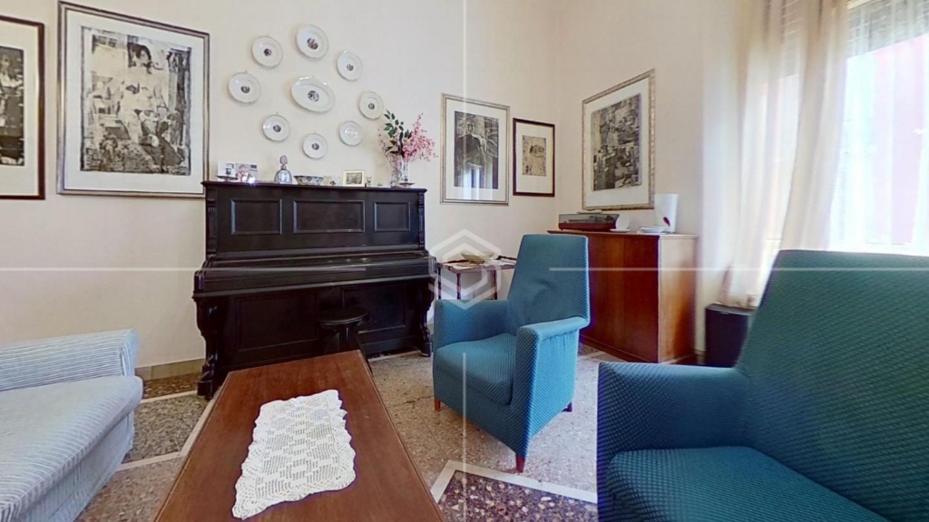 Quadrilocale a Pisa, 1 bagno, 120 m², 1° piano, buono stato in vendita