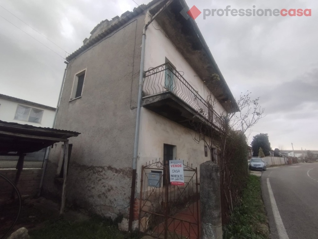 Casa indipendente in Via Case Campoli 64, Veroli, 4 locali, 1 bagno