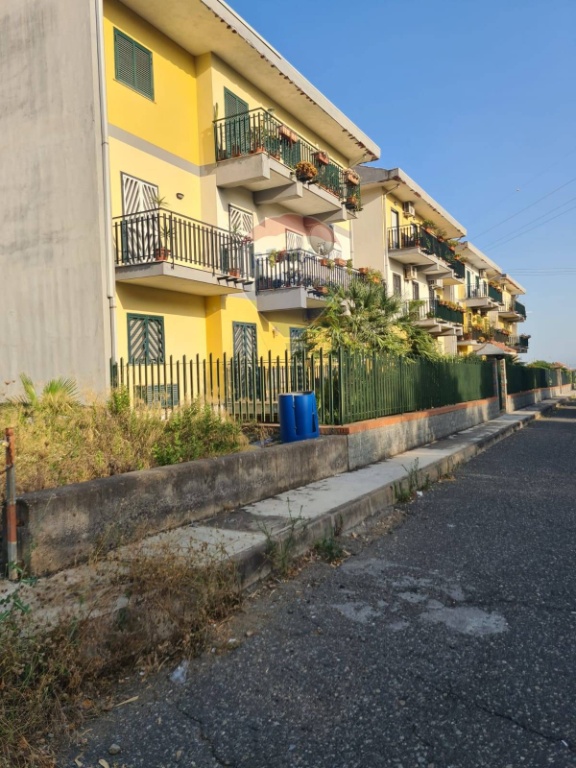 Appartamento in Viale San Teodoro, Catania, 6 locali, 2 bagni, 147 m²