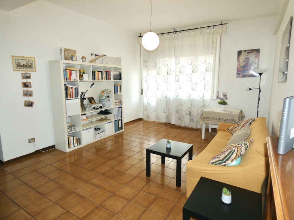 Bilocale in Via Lanfranco 12, Parma, 1 bagno, 74 m², 3° piano