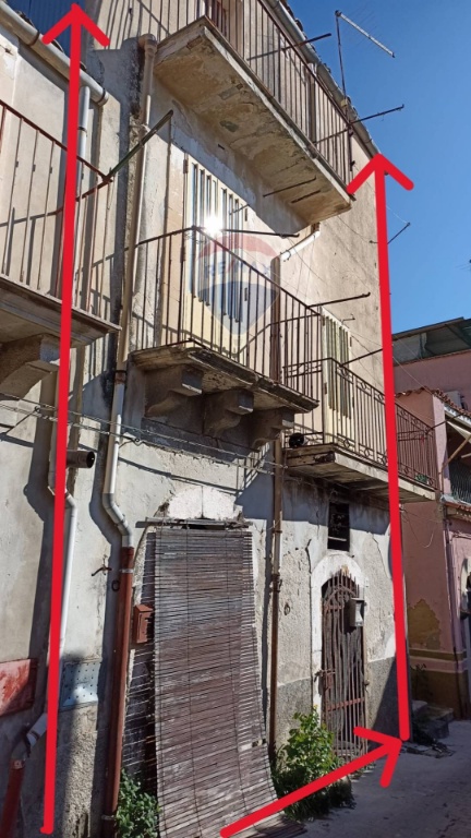 Casa indipendente in Via eva, Vizzini, 7 locali, 2 bagni, 178 m²