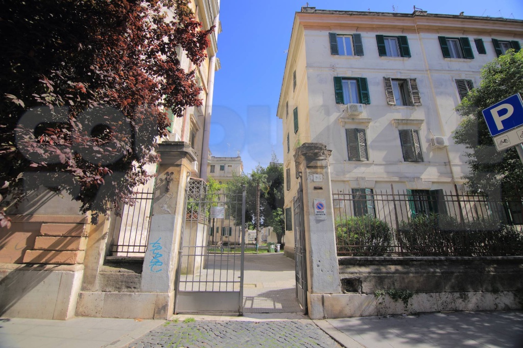 Bilocale in Via Giovanni Battista Bodoni, Roma, 1 bagno, 32 m²
