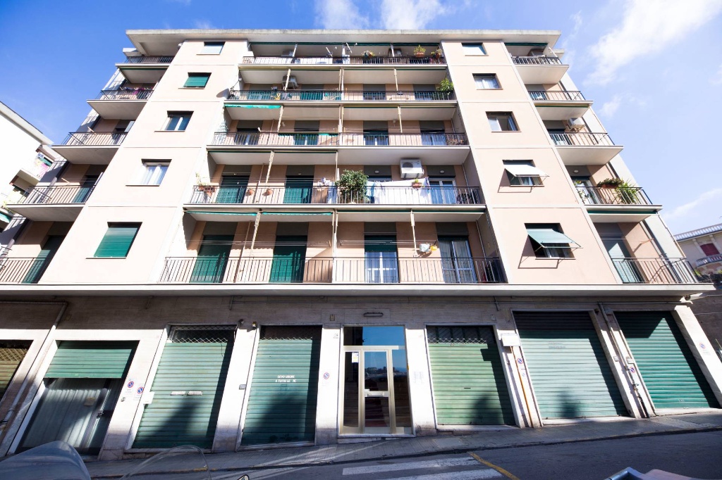Quadrilocale in Via Donaver, Genova, 1 bagno, 89 m², 3° piano