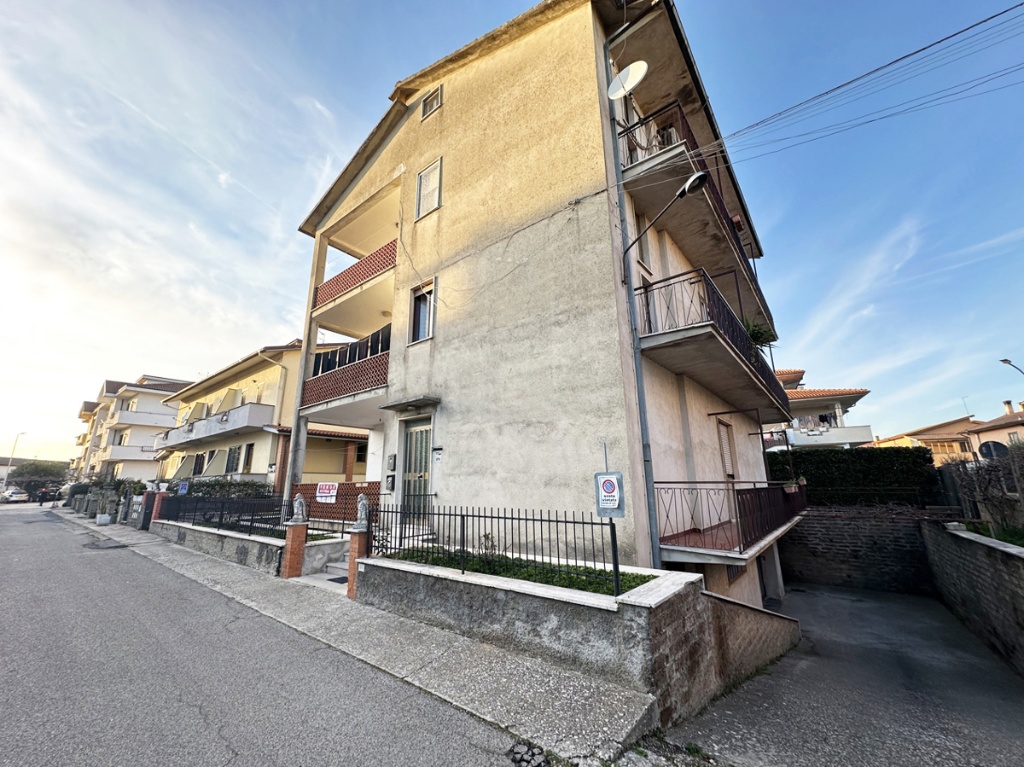 Appartamento in Via Sorelle Riccitelli 16, Castel Sant'Elia, 1 bagno