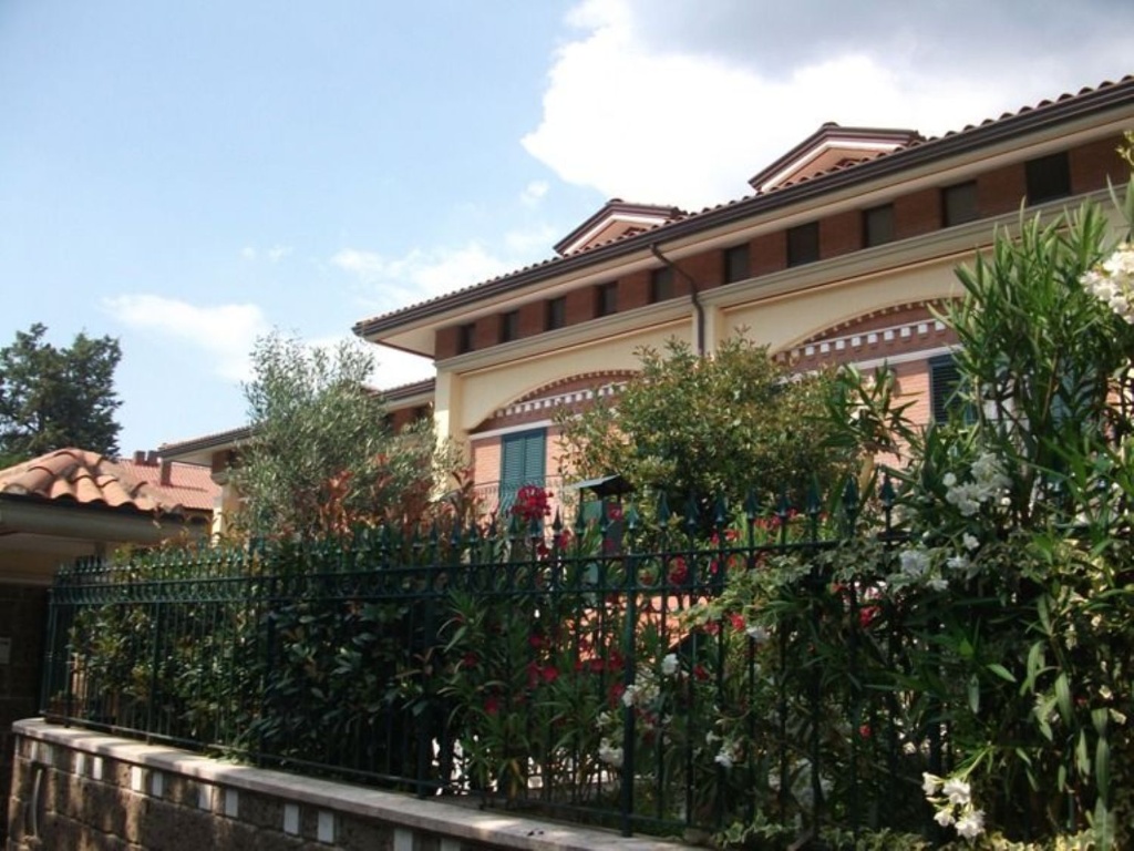 Villa a schiera in Provinciale 164, Avellino, 6 locali, 4 bagni