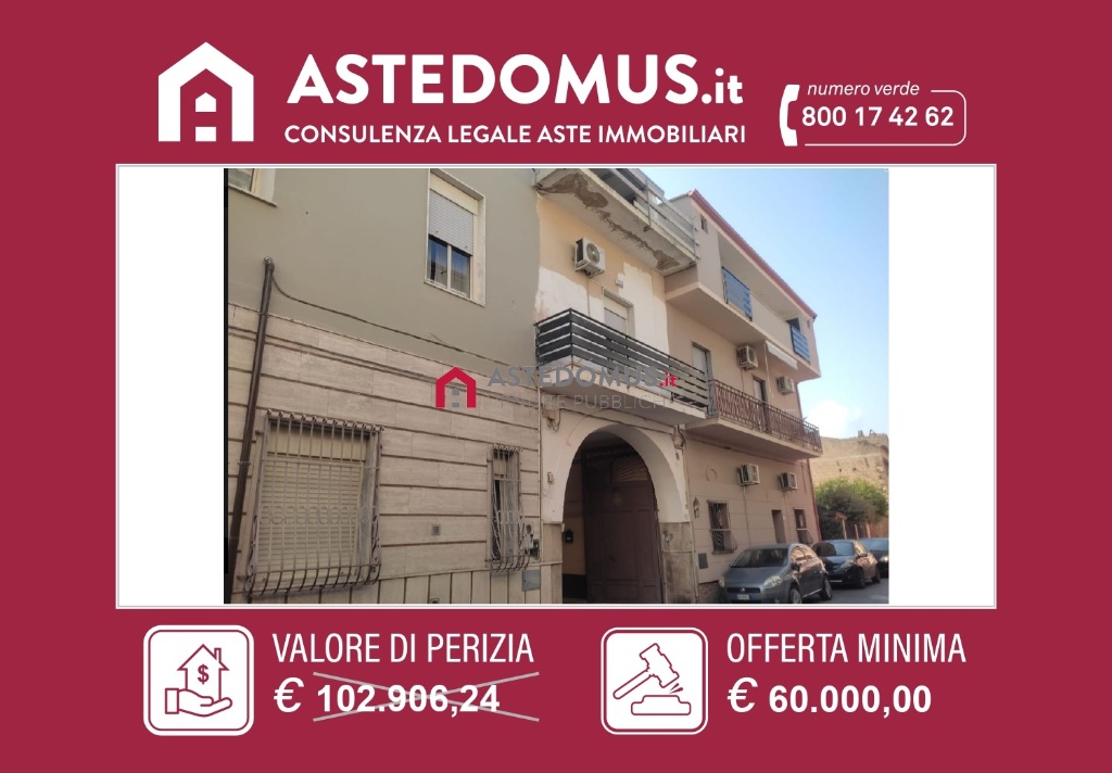 Appartamento in Via Volturno, Marcianise, 7 locali, 2 bagni, 133 m²