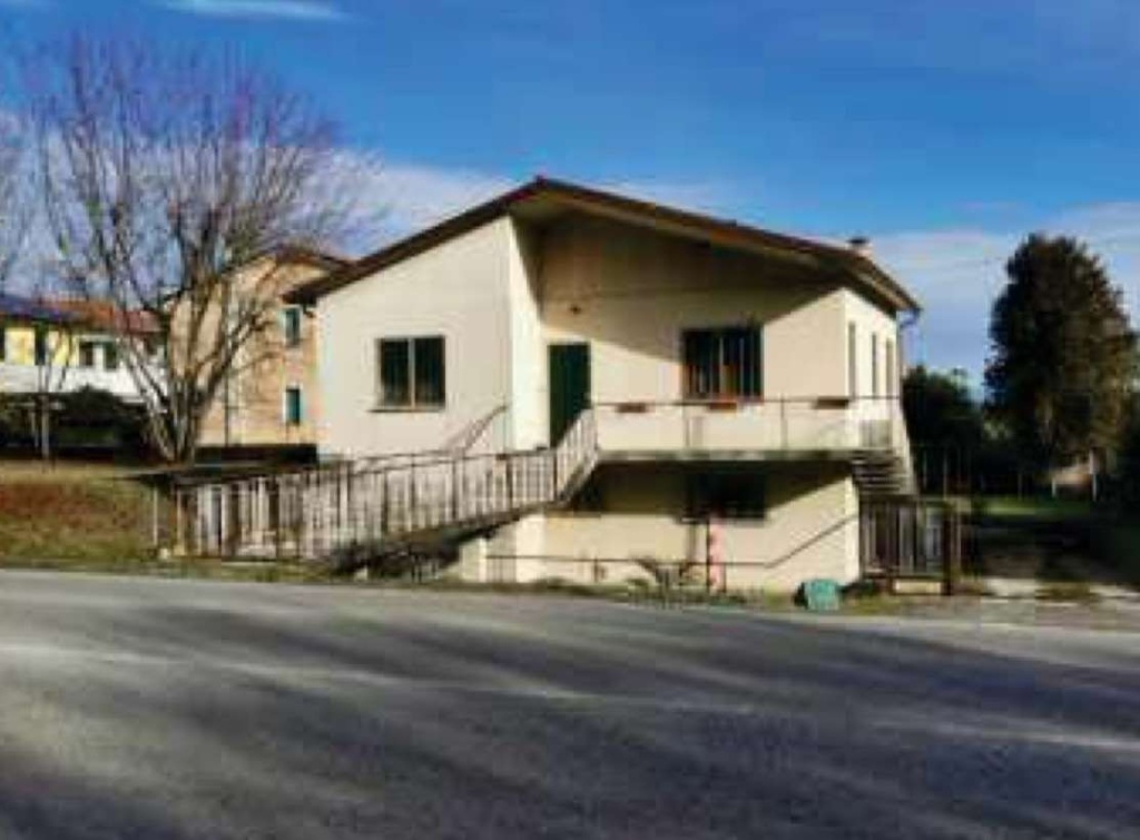 Palazzo in Borgo G. Marconi, Motta di Livenza, 6 locali, 177 m²
