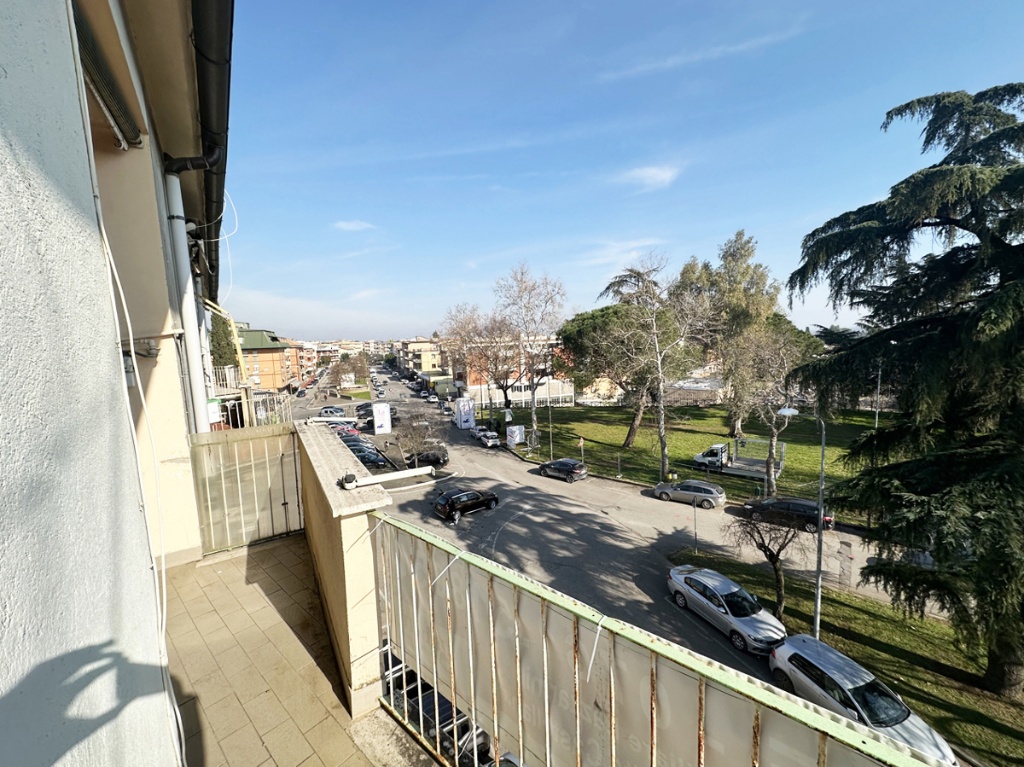 Quadrilocale in Piazza Giuseppe Di Vittorio 1, Civita Castellana