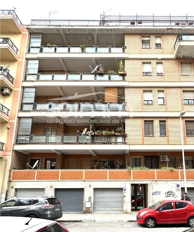 Quadrilocale a Cagliari, 2 bagni, posto auto, 154 m², 2° piano