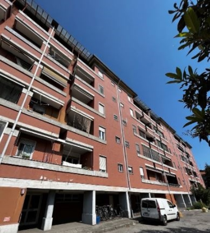 Appartamento in Via Enrico Mattei, Gorgonzola, 5 locali, 1 bagno