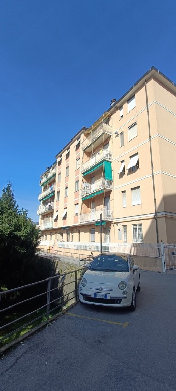 Appartamento in Salita Serra Riccò 9, Genova, 6 locali, 1 bagno, 87 m²