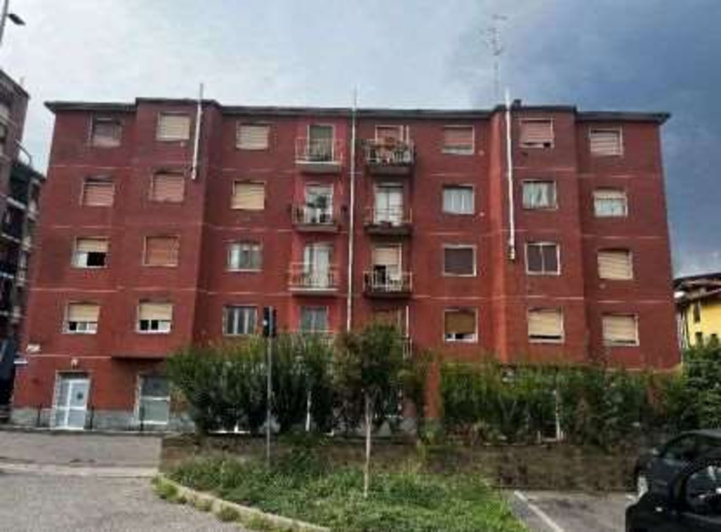 Appartamento in Via delle Crociate 2, San Giuliano Milanese, 11 locali