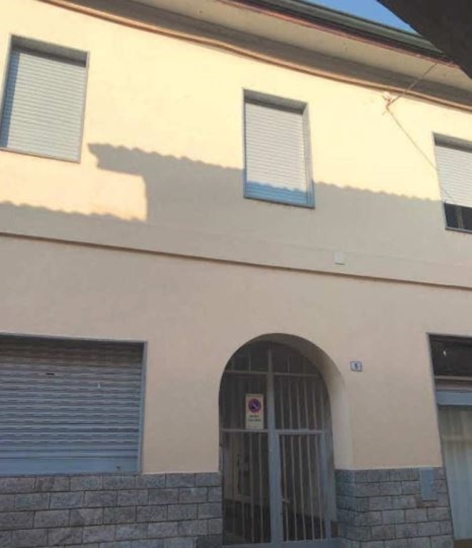 Bilocale in Via San Dionigi, Cassano d'Adda, 1 bagno, 52 m², 1° piano