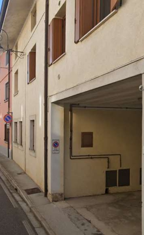 Appartamento in Via Cesare Battisti, Basiliano, 6 locali, 2 bagni