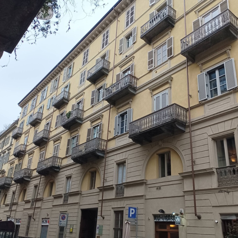 Bilocale in Via Mazzini, Torino, 1 bagno, 85 m² in vendita