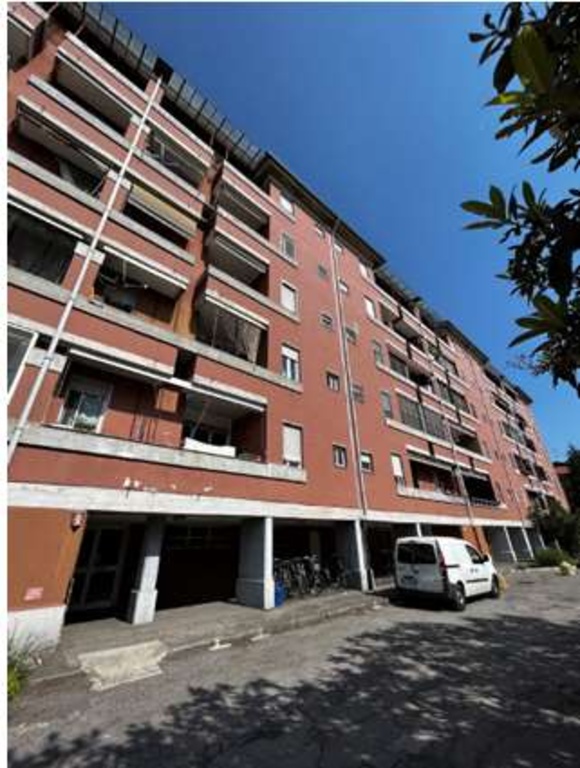 Appartamento in Via Enrico Mattei 52, Gorgonzola, 6 locali, 1 bagno