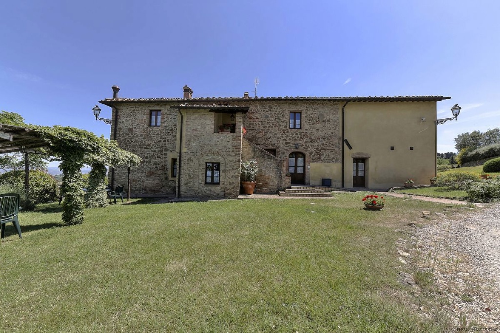 Villa in Leonardo da vinci, Montaione, 25 locali, 700 m² in vendita