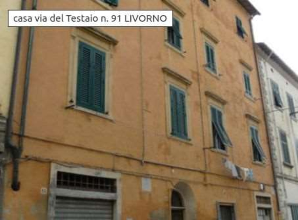 Quadrilocale in Via del Testaio 91, Livorno, 1 bagno, 51 m², 1° piano