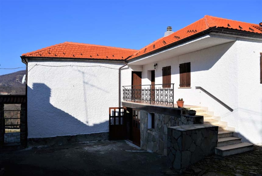 Casa semindipendente in San massimo, Piana Crixia, 11 locali, 2 bagni