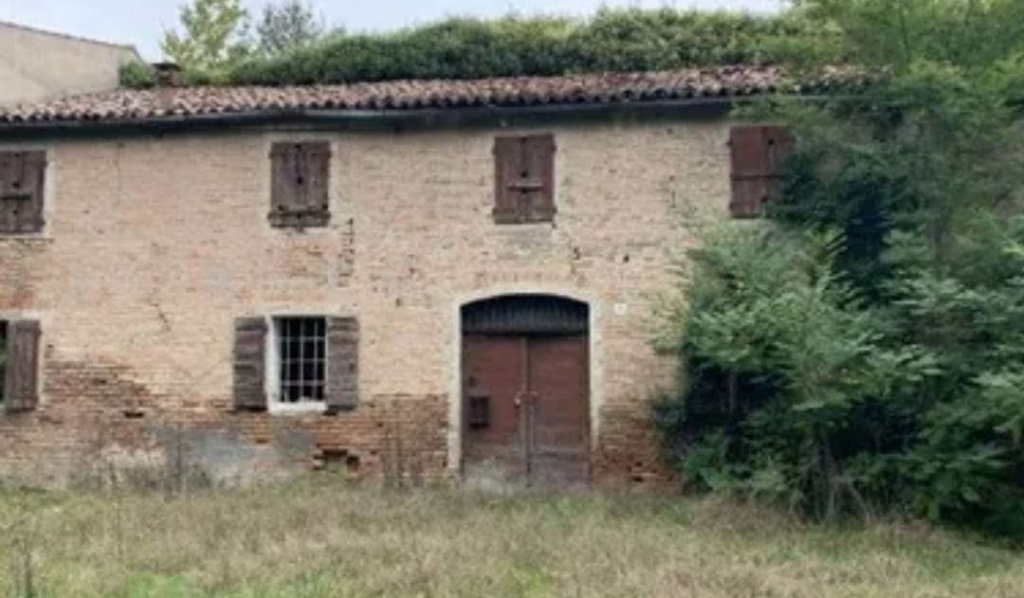 Rustico in Località Cocomaro di Cona, Ferrara, 5 locali, 420 m²