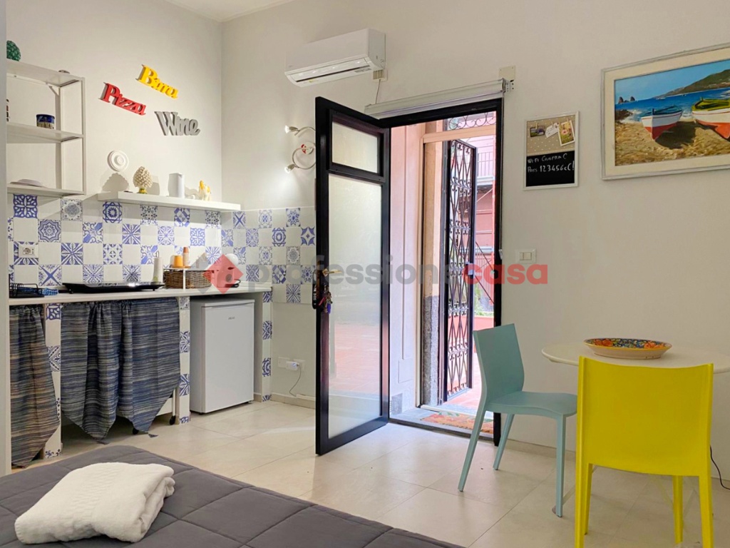 Monolocale in Via Luigi Capuana 94, Catania, 1 bagno, arredato, 28 m²