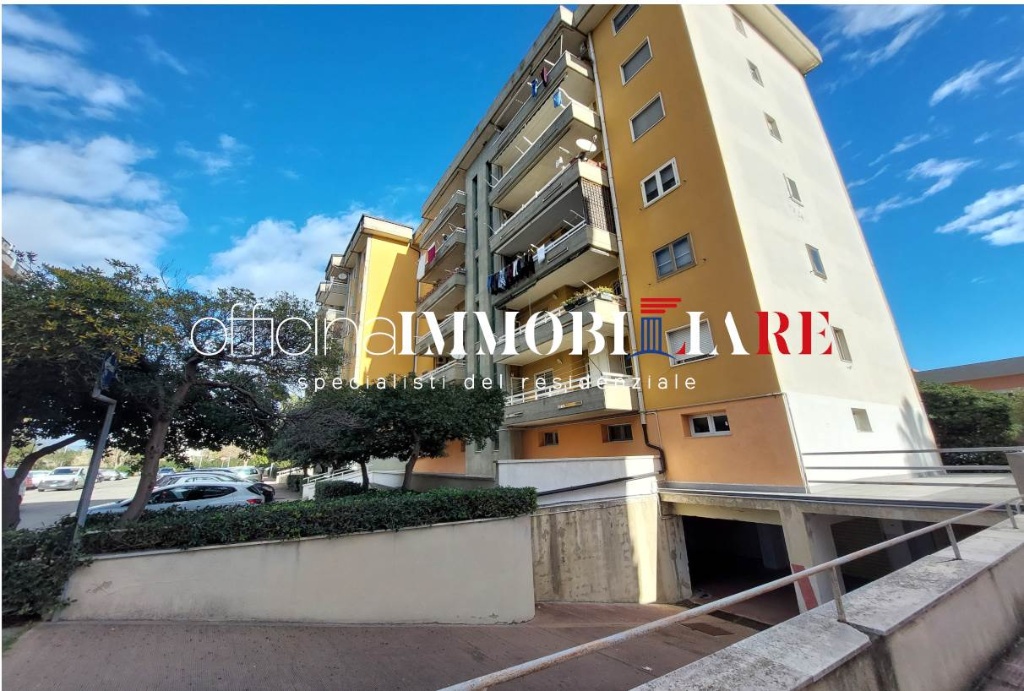 Appartamento in VIA BOCCIONI 3, Crotone, 5 locali, 1 bagno, 115 m²