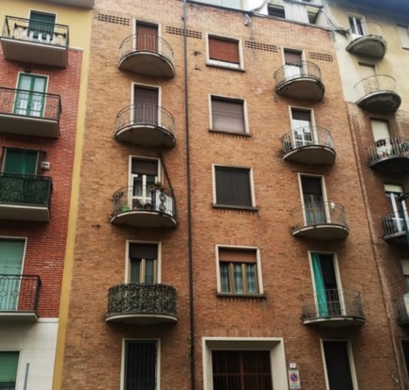 Trilocale in Via Saorgio 5, Torino, 1 bagno, 52 m², 4° piano