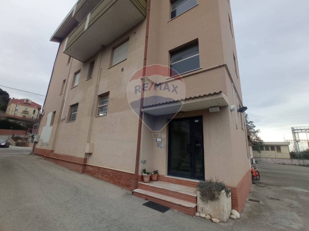 Quadrilocale in Via Adriatica, Francavilla al Mare, 2 bagni, 91 m²