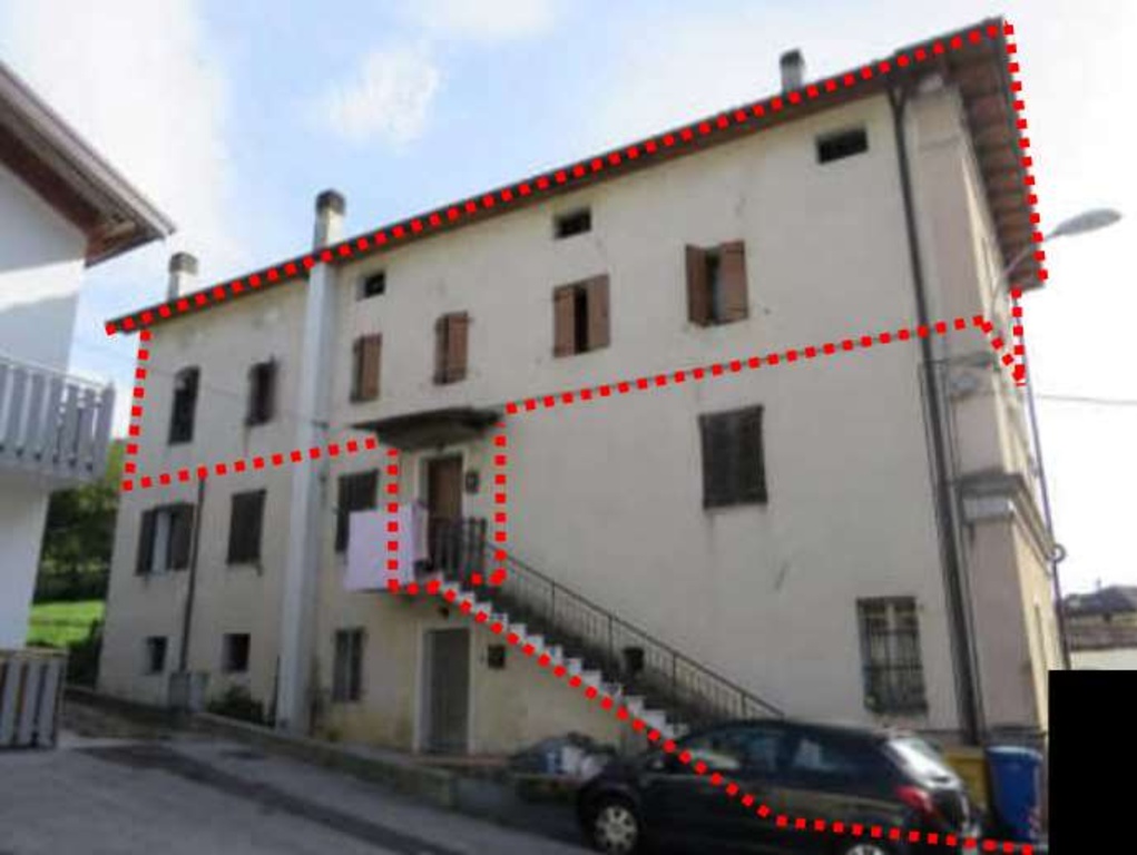 Appartamento in Via Cesare Battisti, Sedico, 6 locali, 192 m²