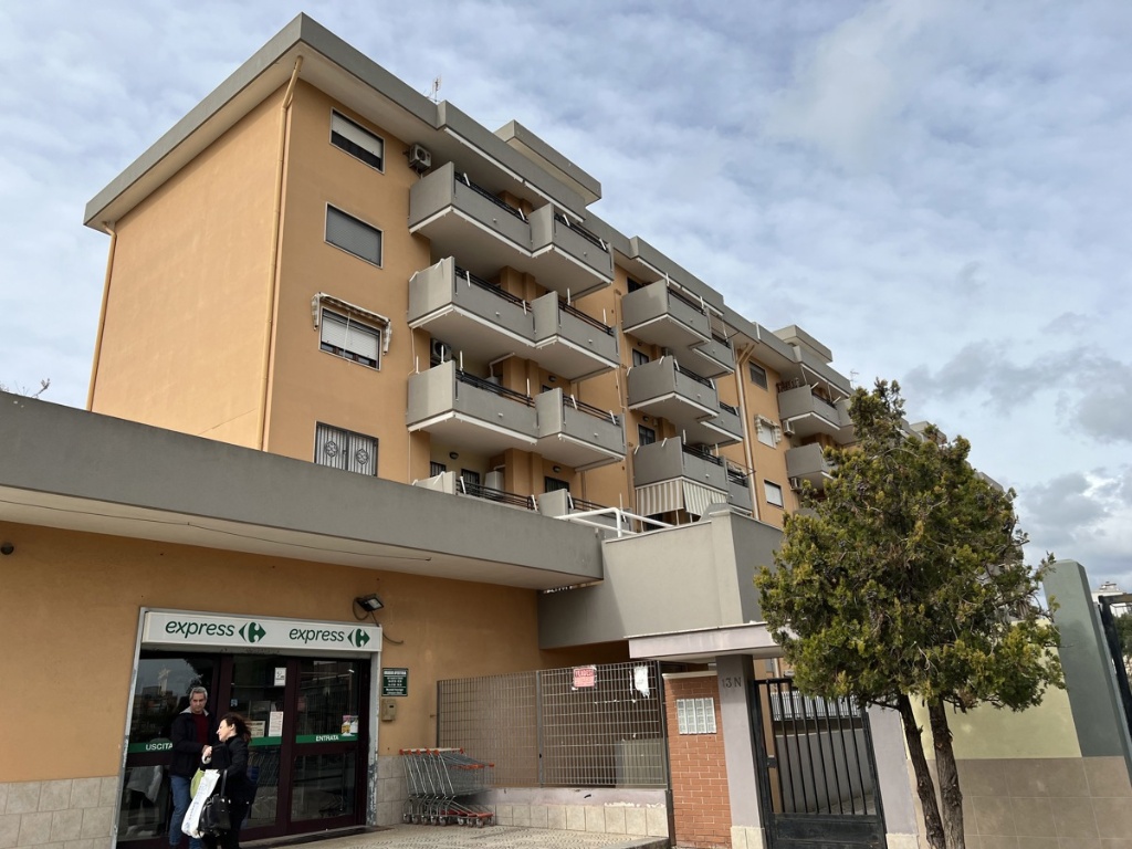 Quadrilocale in Viale del Lavoro 13/n, Taranto, 2 bagni, 110 m²