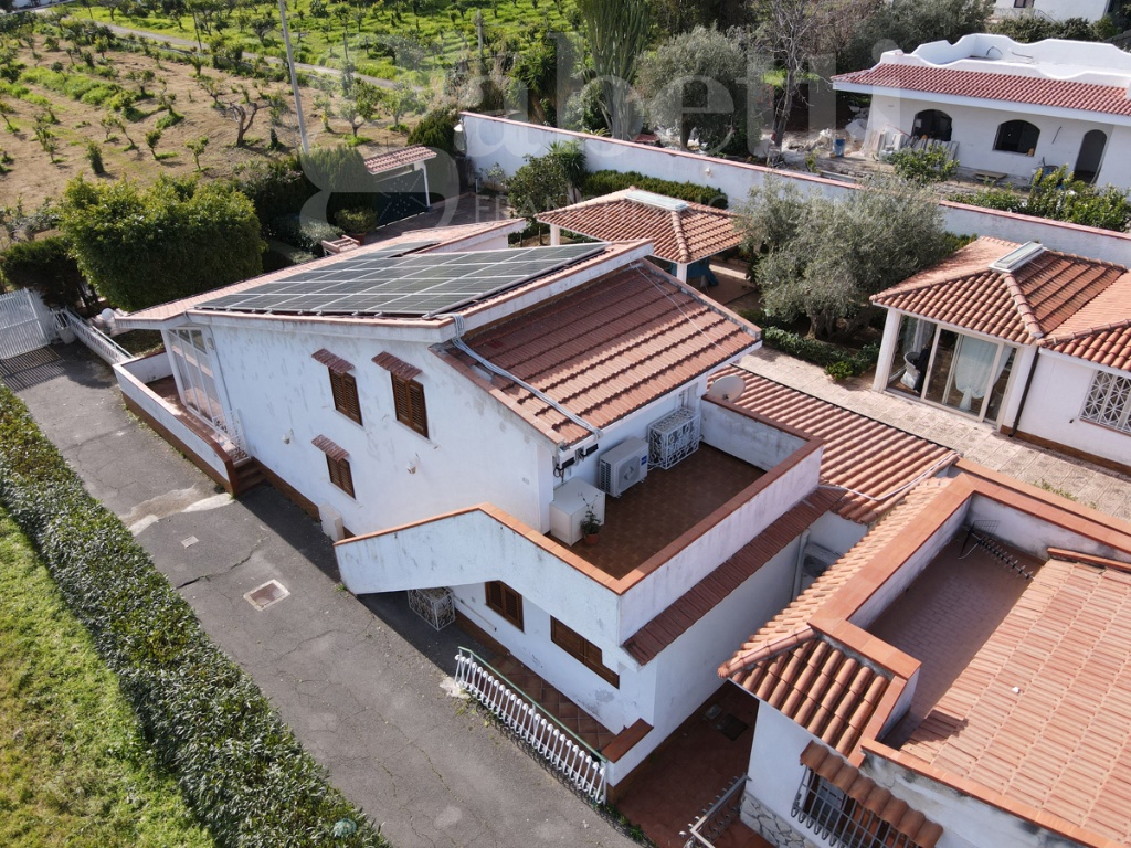Villa singola in Contrada Rovetto snc, Trabia, 8 locali, 2 bagni