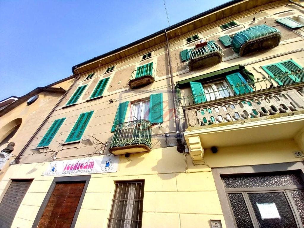 Trilocale in Via Alighieri, Cassano d'Adda, 100 m², 1° piano