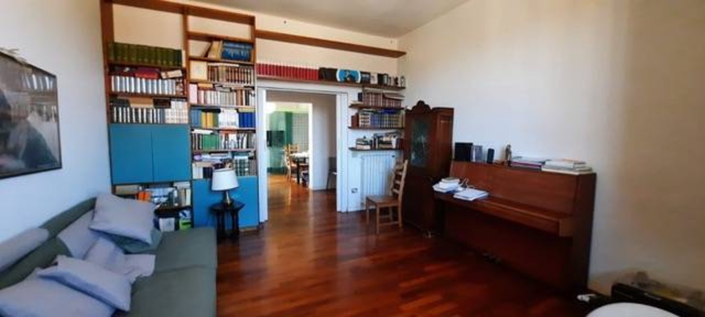 Quadrilocale in Via del Ponte Sospeso, Firenze, 1 bagno, 100 m²