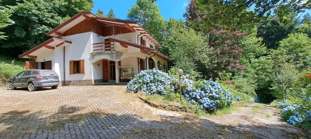 Villa singola in Via Monte Coroncina 0, Castiglione dei Pepoli, 220 m²