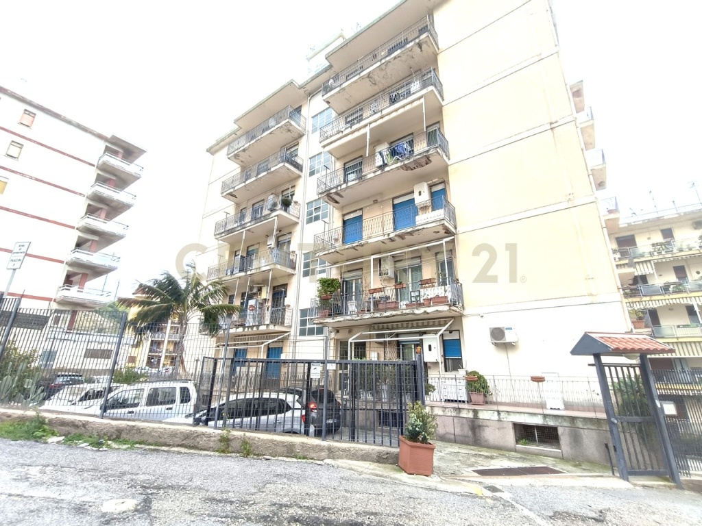 Appartamento in Strada Panoramica dello Stretto 1390, Messina, 2 bagni