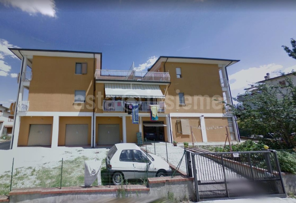 Quadrilocale a Cortona, 1 bagno, 87 m², 1° piano in vendita