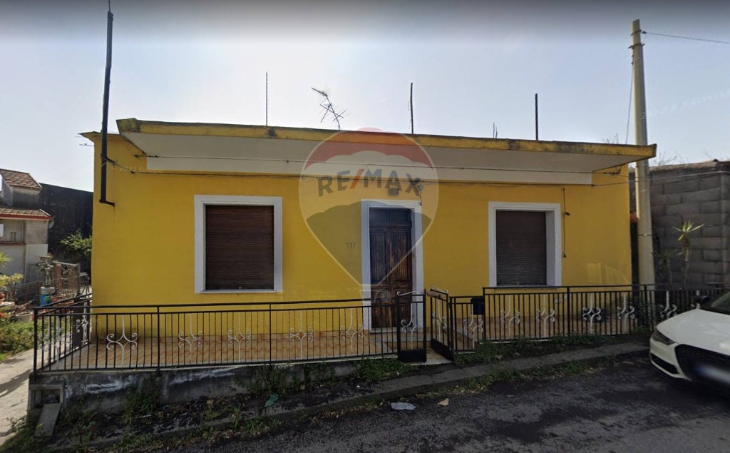 Casa indipendente in Via Acqua Bongiardo, Santa Venerina, 4 locali