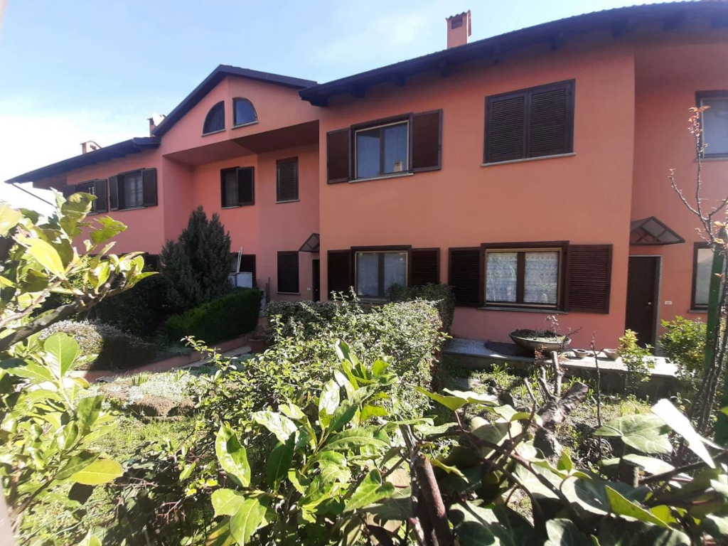 Villa a schiera in Strada Revigliasco 109, Moncalieri, 5 locali