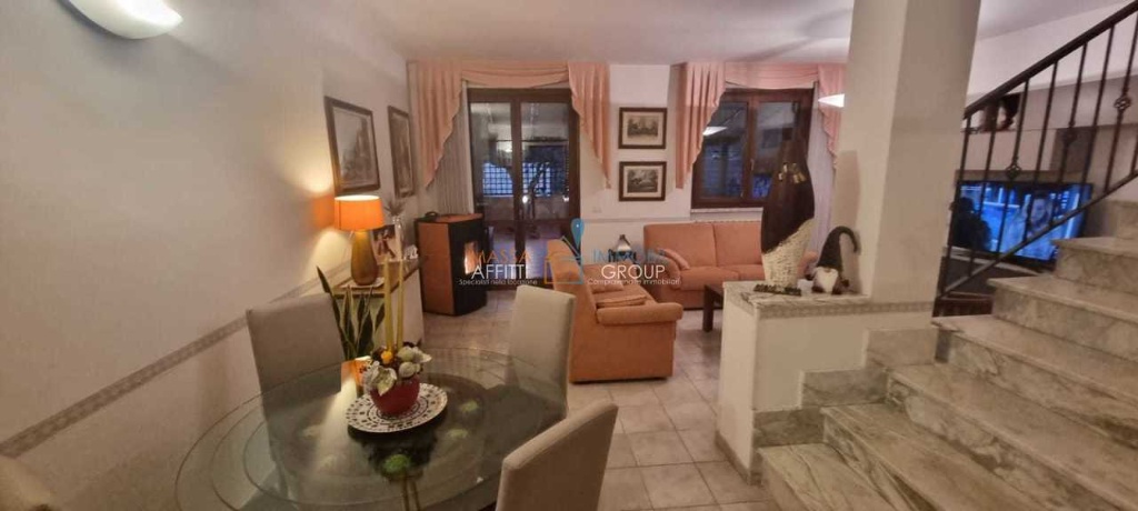 Villa a schiera in Via casalina 2/E, Carrara, 7 locali, 2 bagni