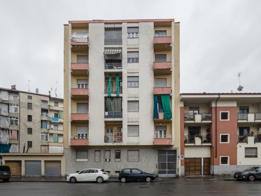 Appartamento in Via Viterbo, Torino, 1 bagno, 52 m², stato discreto