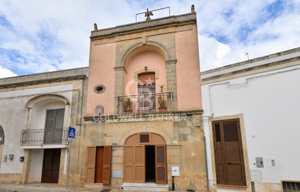 Casa indipendente in Via Santa Cesarea, Minervino di Lecce, 6 locali