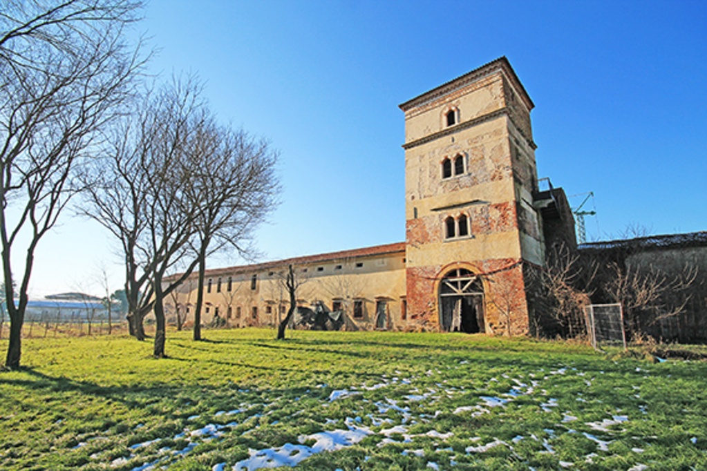 Castello a Pojana Maggiore, 52 locali, giardino privato, posto auto