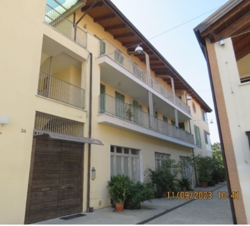 Appartamento in Via San Bernardo 36, Milano, 5 locali, 2 bagni, 104 m²