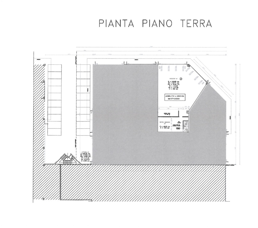 negozio in affitto a Reggio nell'Emilia