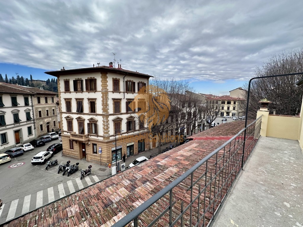 Appartamento in Piazza gavinana, Firenze, 8 locali, 4 bagni, 130 m²