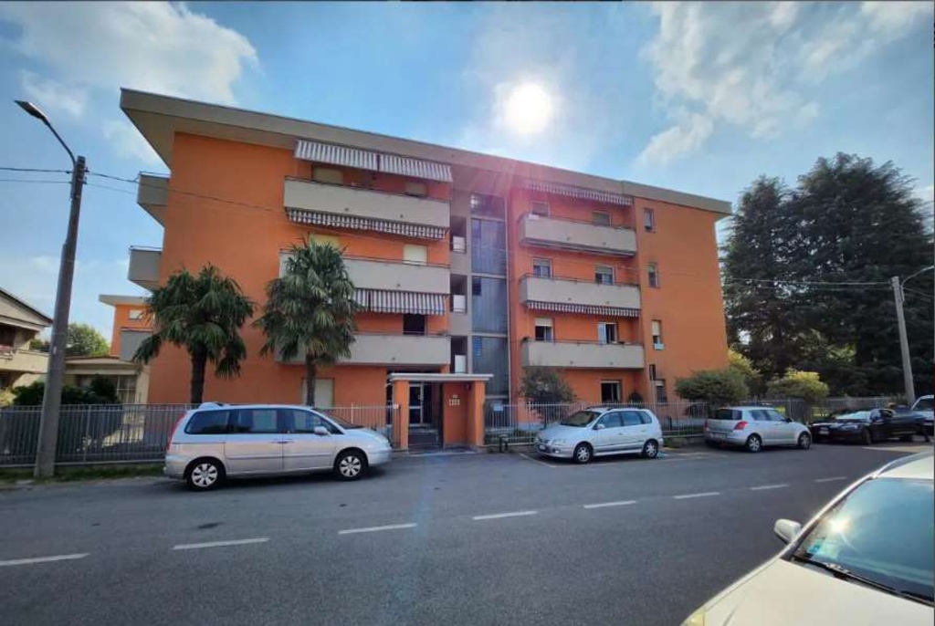 Appartamento in Via Padova 23, Meda, 6 locali, 2 bagni, garage, 120 m²